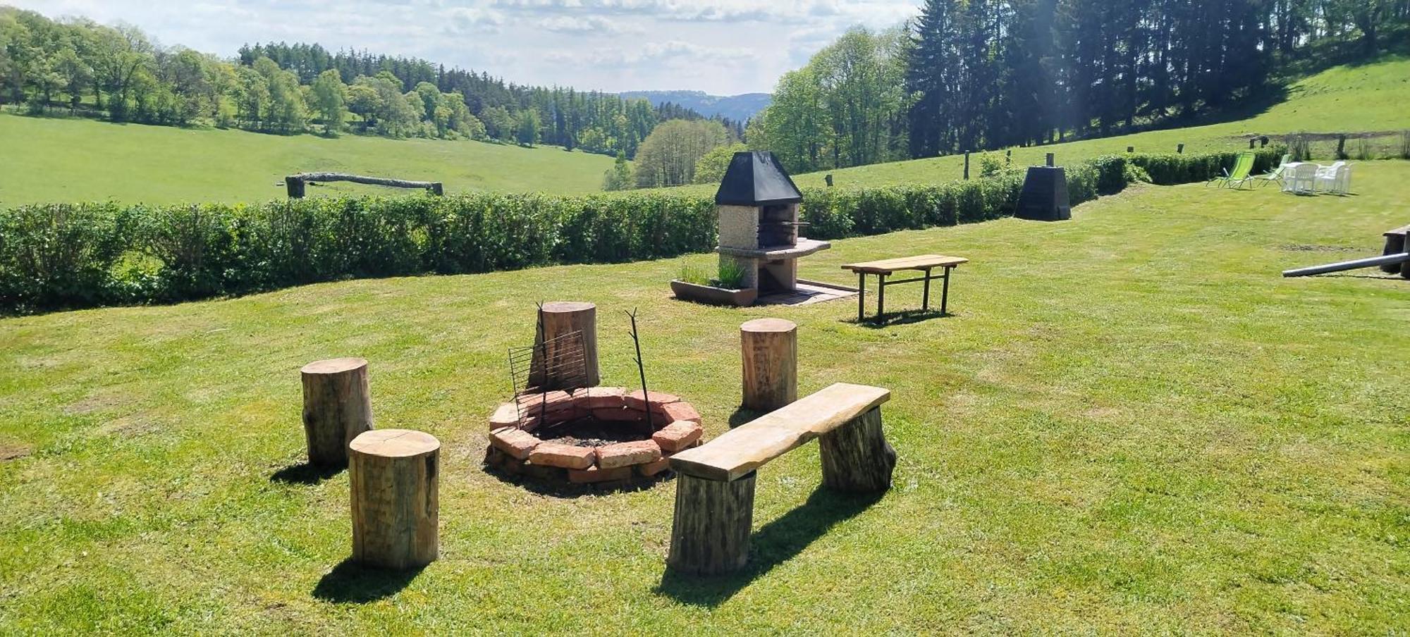 Apartmany U Becova Nad Teplou Bečov nad Teplou Zewnętrze zdjęcie